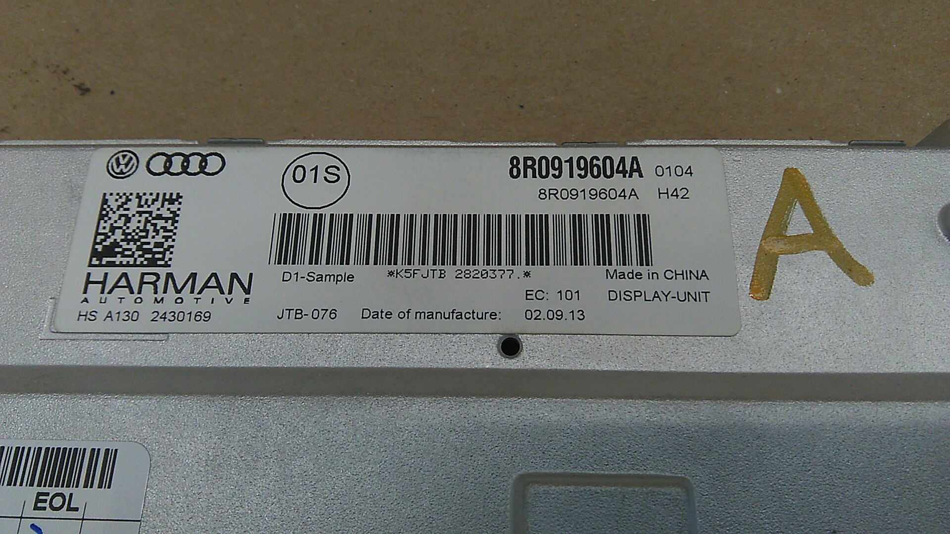  Monitor 8R0919604A 2.0CRDI