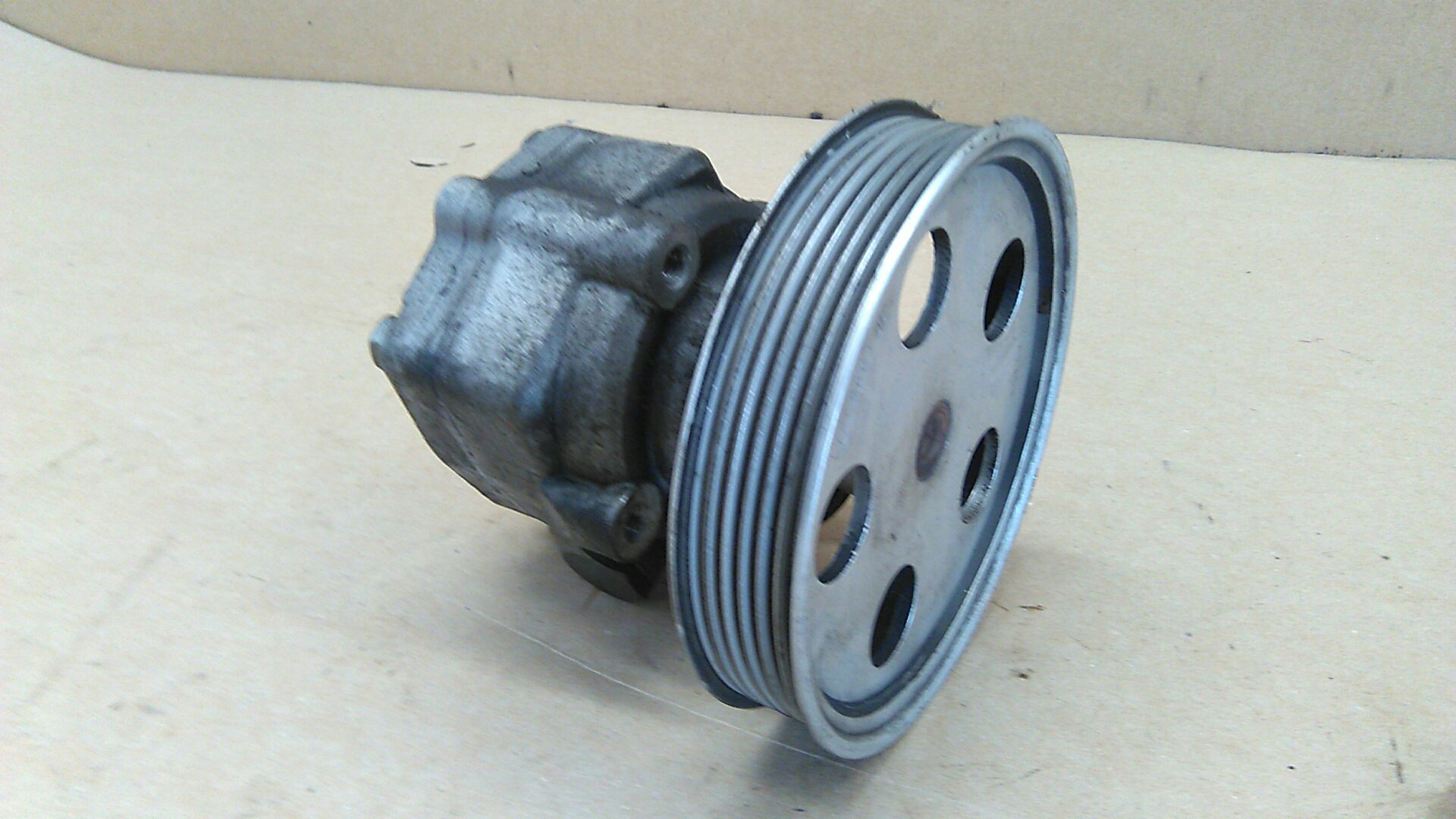  Servo pump 8K0145153F 2.0TSFI
