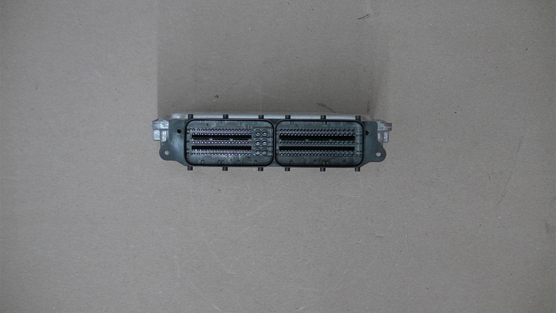  Engine Control Unit (ECU) 04L907309M 2.0CRDI