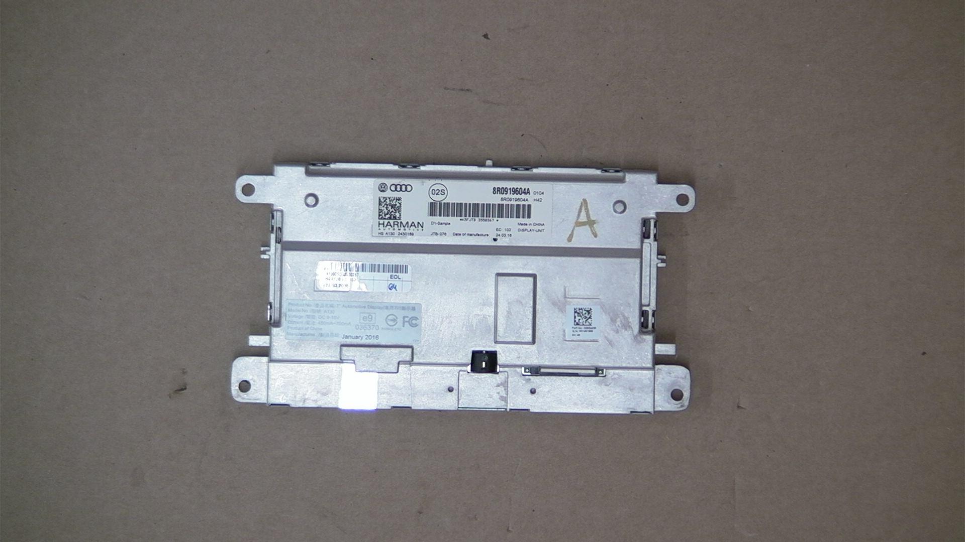  Monitor 8R0919604A 2.0CRDI