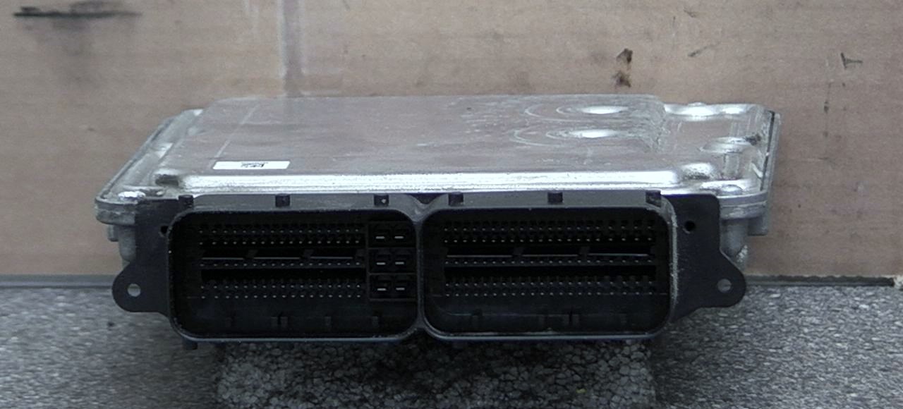  Engine Control Unit (ECU) 04L907309M 2.0TDI