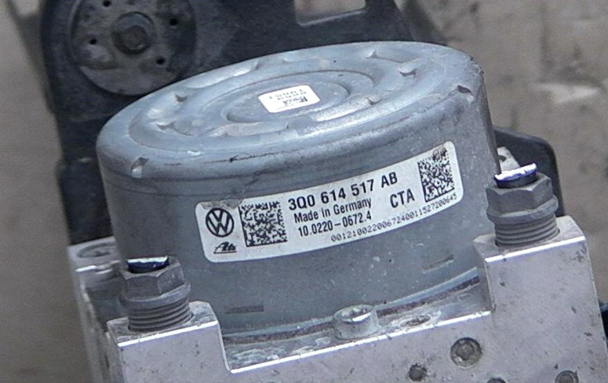  ABS Hydraulic unit 3Q0907379AB 2.0TDI