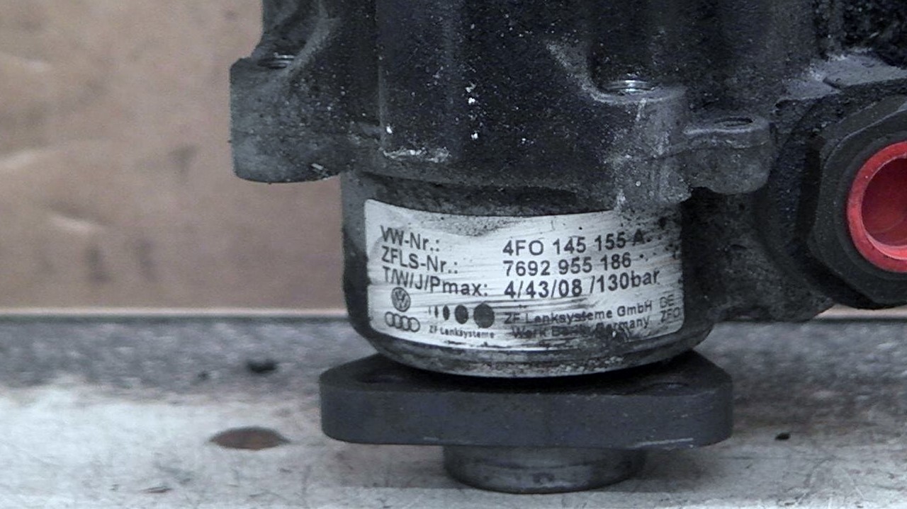  Servo pump 4F0145155A 2.7TDI
